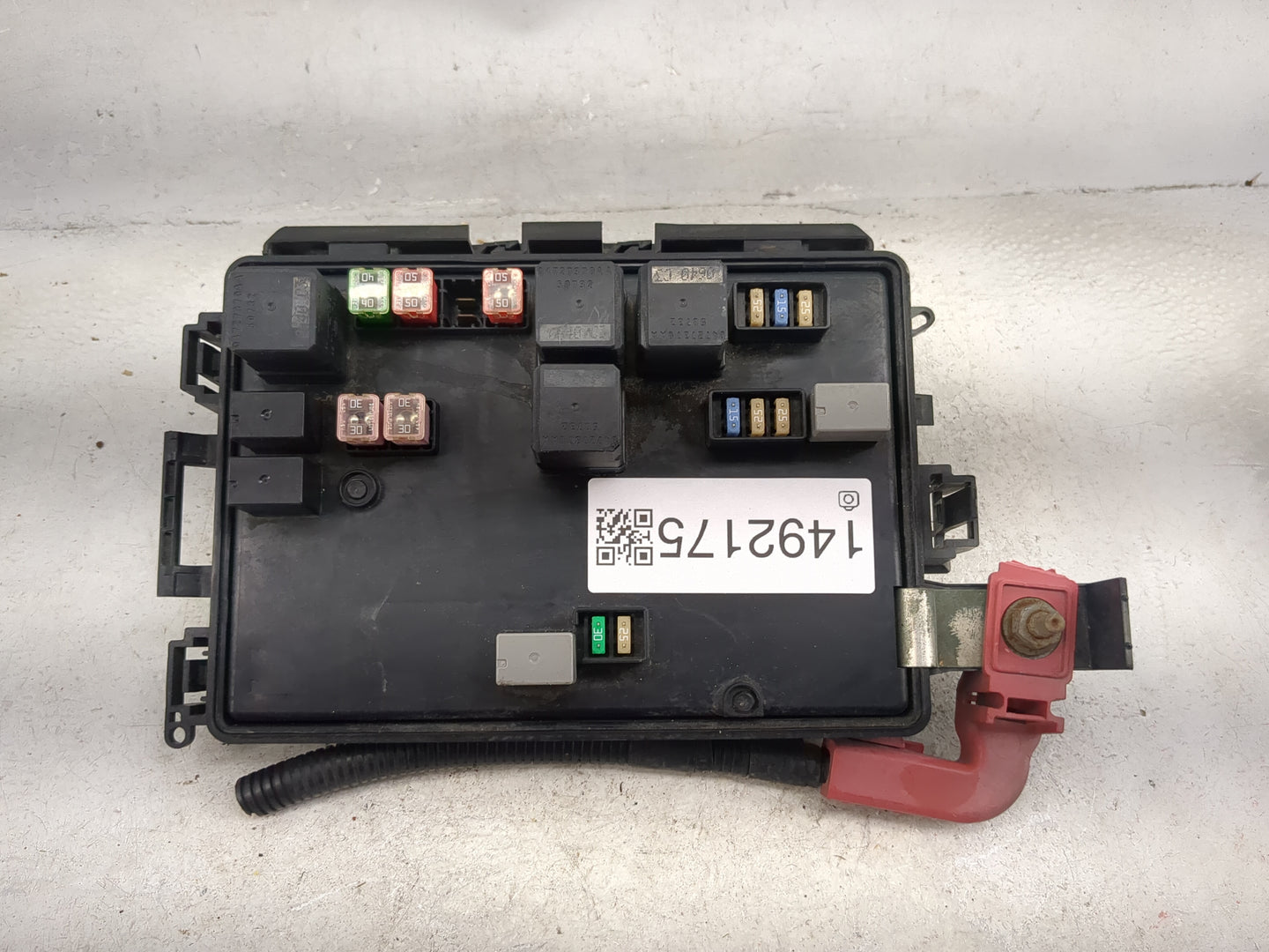 2010 Chrysler 300 Fusebox Fuse Box Relay Module Tipm - Oemusedautoparts1.com