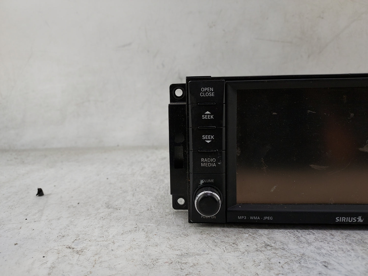 2008-2010 Chrysler 300 Radio AM FM Cd Player Receiver Replacement P/N:P05064816AD T00BE235056190 Fits Fits 2008 2009 2010 OE