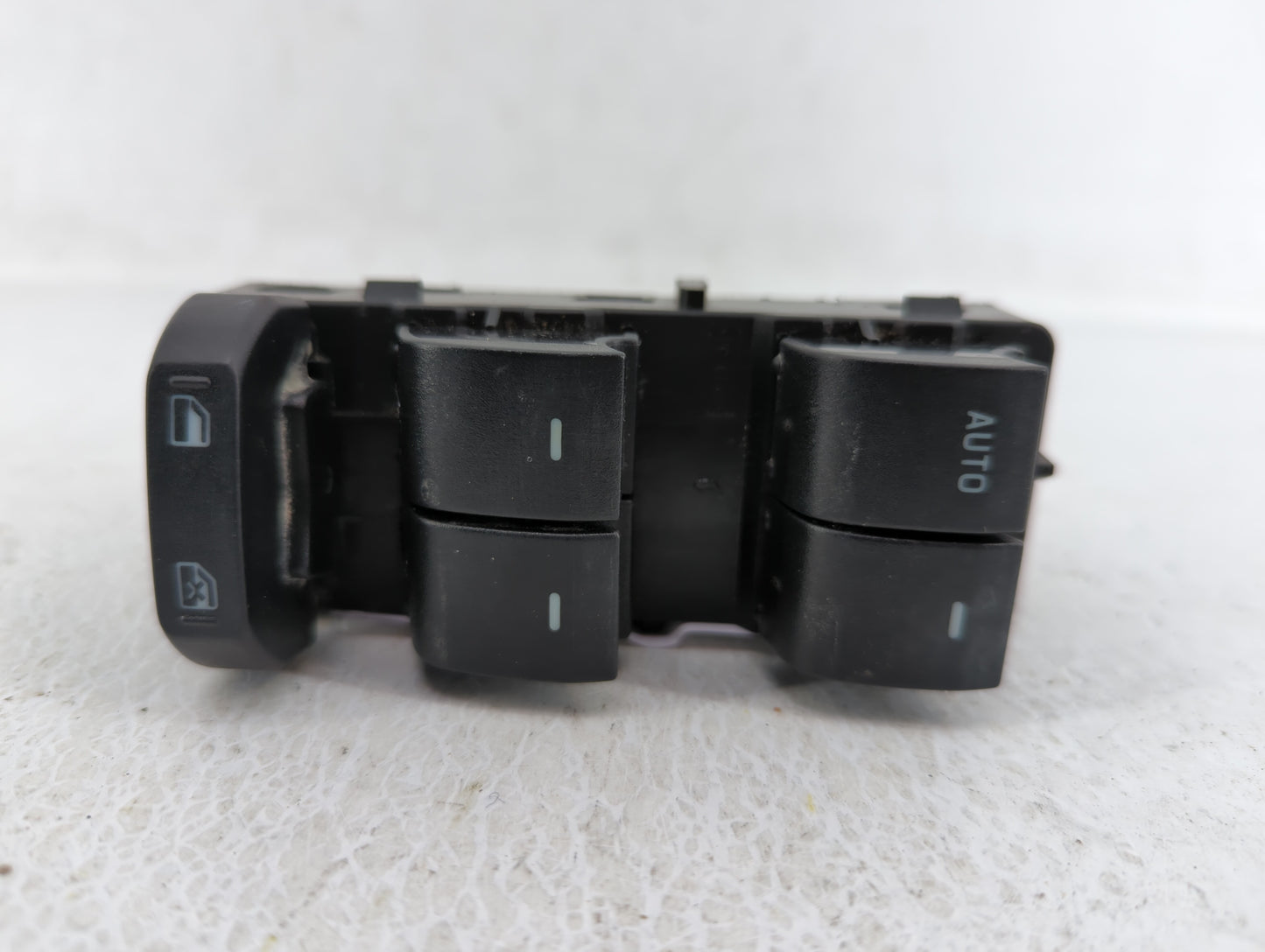 2005-2007 Chrysler 300 Master Power Window Switch Replacement Driver Side Left P/N:04806352AC E11015306 Fits OEM Used Auto P