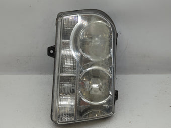 compare product Chrysler 300 Passenger Right Oem Fog Light Lamp 518619