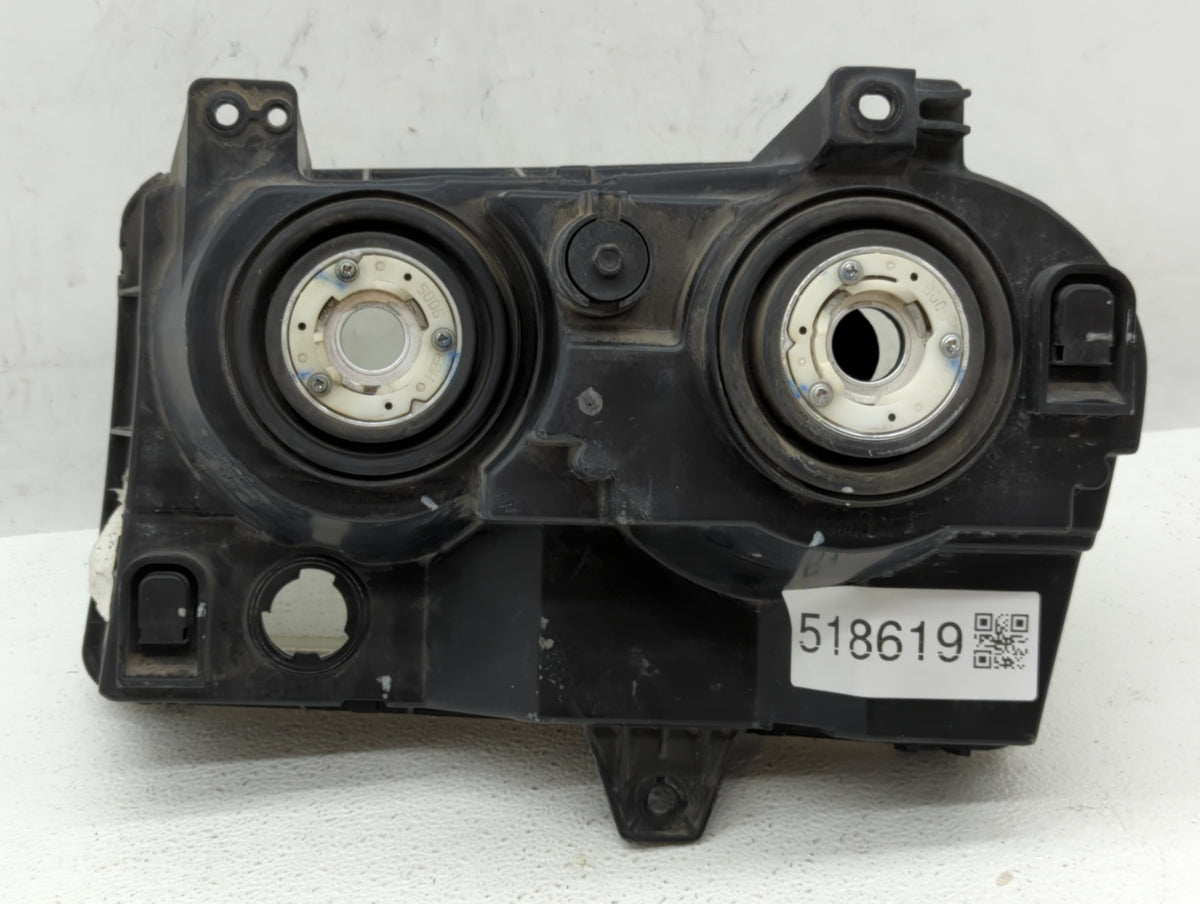 Chrysler 300 Passenger Right Oem Fog Light Lamp 518619 - Oemusedautoparts1.com