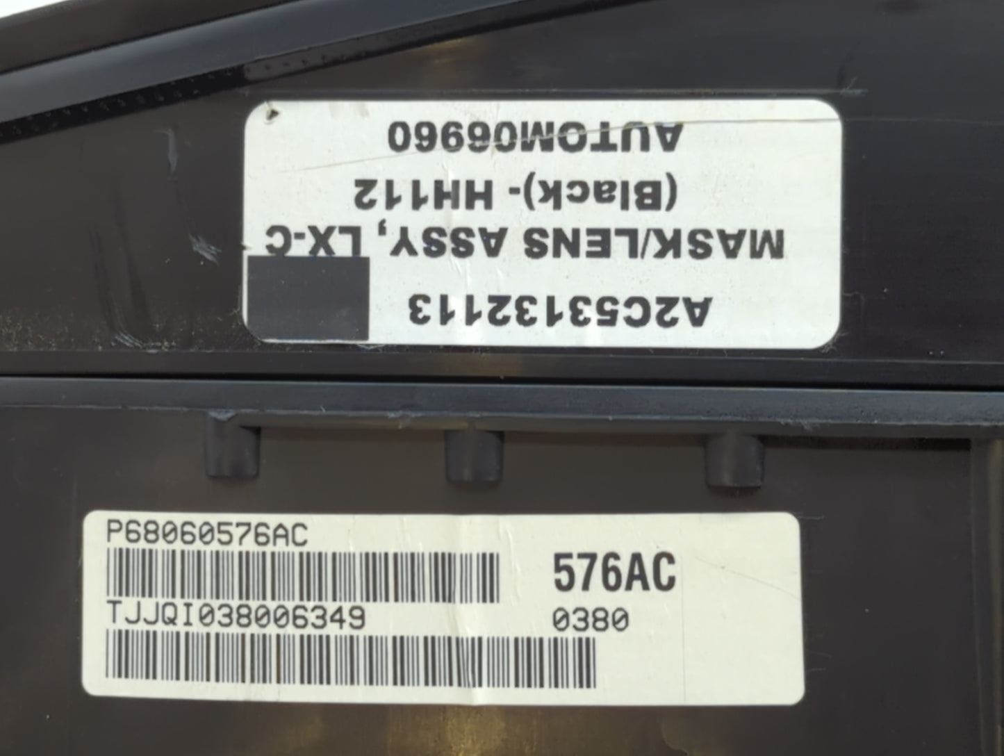 2010 Chrysler 300 Instrument Cluster Speedometer Gauges P/N:P68060576AC Miles: Fits OEM Used Auto Parts - Oemusedautoparts1.