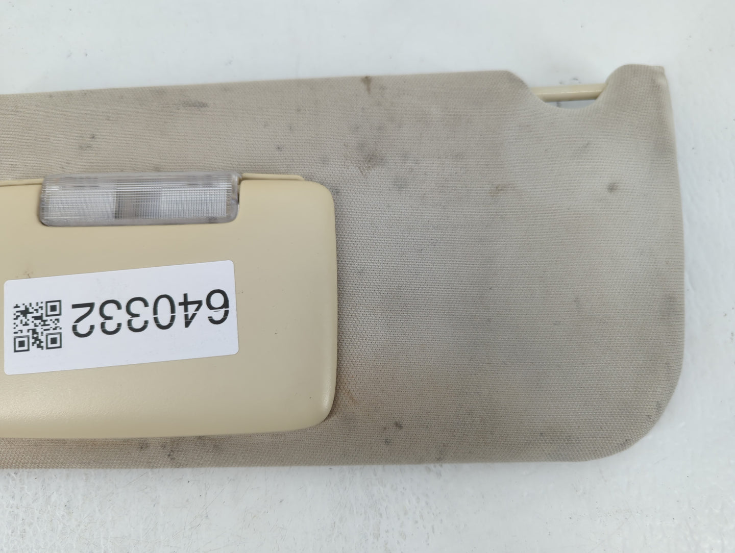 2008-2010 Chrysler 300 Sun Visor Shade Replacement Passenger Right Mirror Fits Fits 2008 2009 2010 OEM Used Auto Parts - Oem