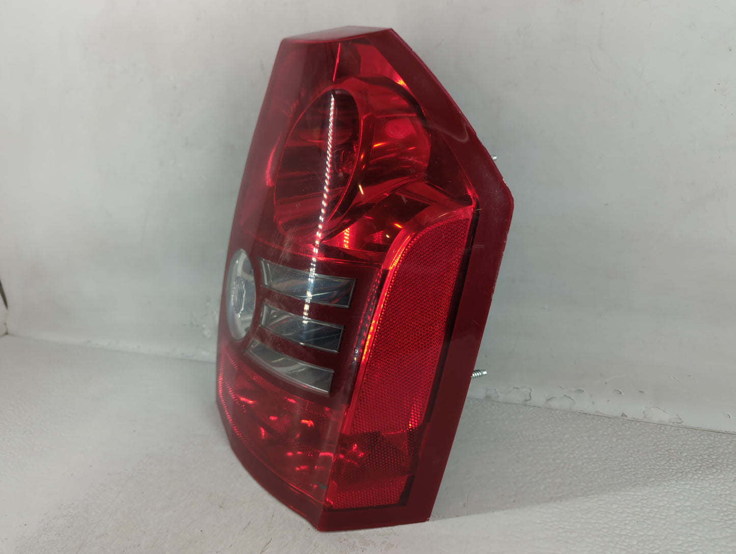 2008-2010 Chrysler 300 Tail Light Assembly Passenger Right OEM P/N:04806372AC 04806370A Fits Fits 2008 2009 2010 OEM Used Au
