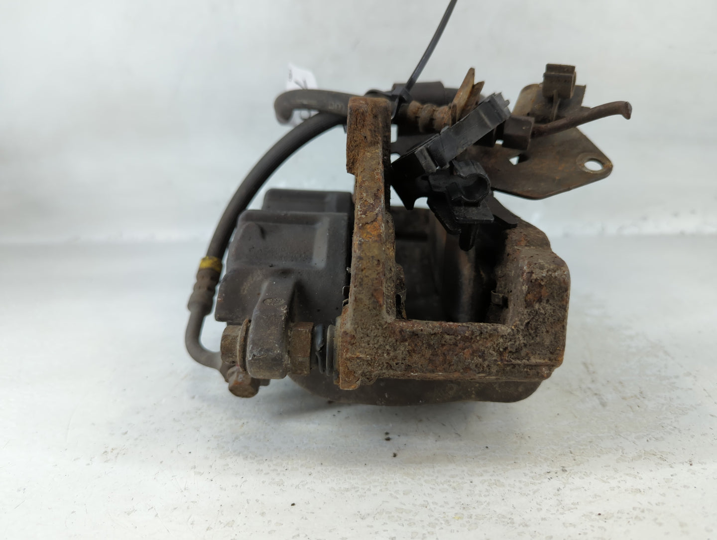 2005-2022 Chrysler 300 Front Passenger Right Brake Caliper 740770 - Oemusedautoparts1.com