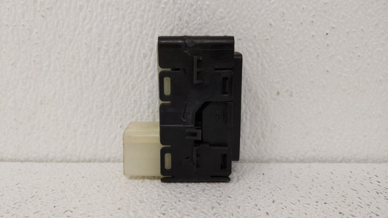 2010 Chrysler 300 Driver Left Rear Power Window Switch 04602787aa - Oemusedautoparts1.com