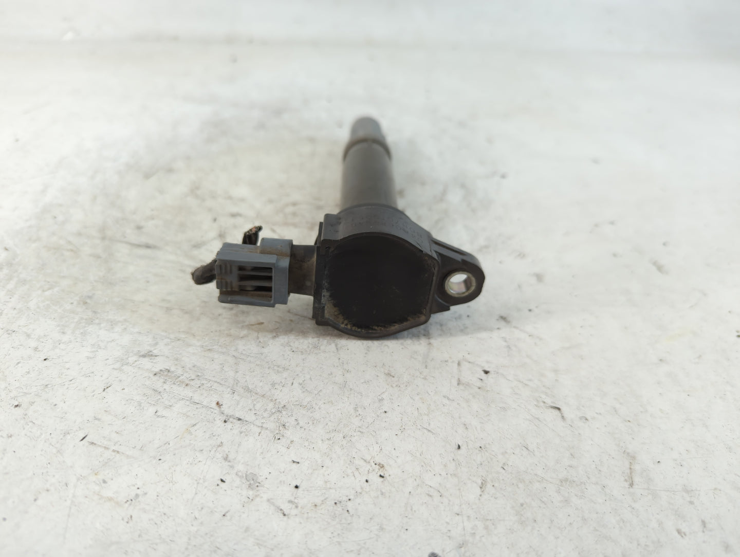 2006-2010 Chrysler 300 Ignition Coil Igniter Pack - Oemusedautoparts1.com