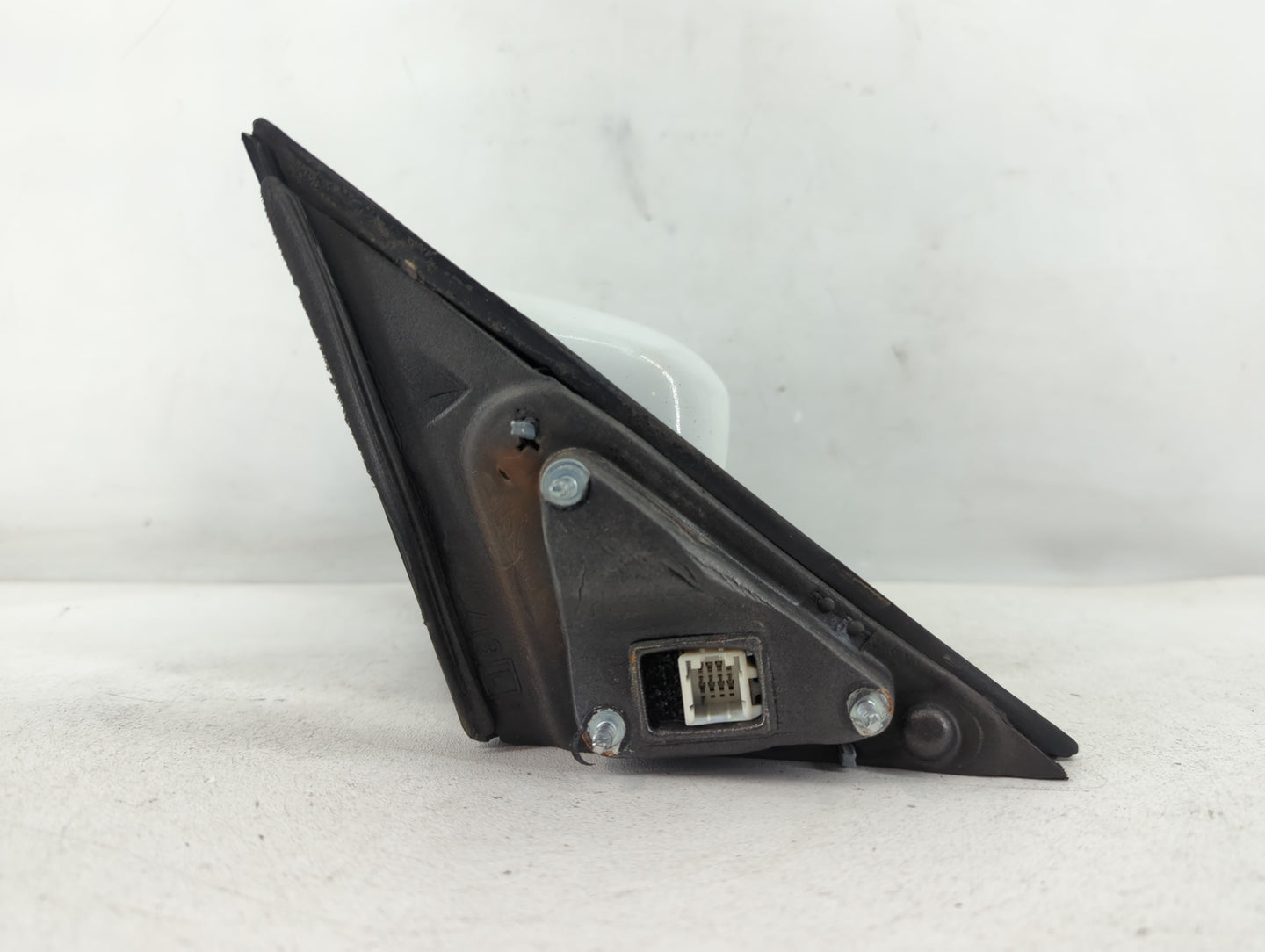 2006-2010 Chrysler 300 Side Mirror Replacement Driver Left View Door Mirror P/N:E11015628 Fits Fits 2006 2007 2008 2009 2010