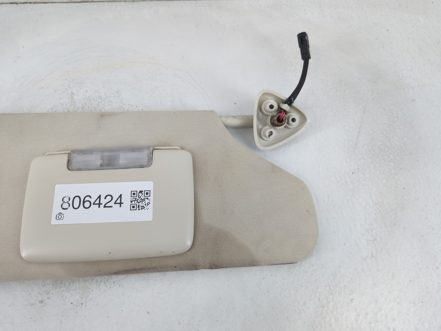 2008-2010 Chrysler 300 Sun Visor Shade Replacement Passenger Right Mirror Fits Fits 2008 2009 2010 OEM Used Auto Parts - Oem