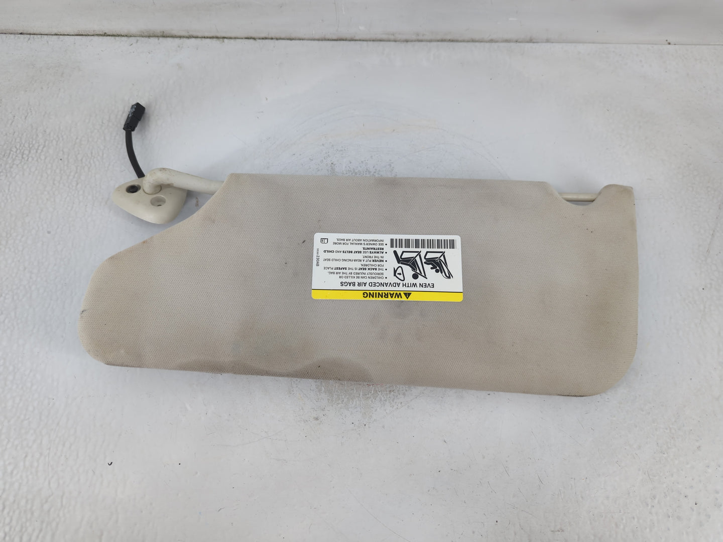2008-2010 Chrysler 300 Sun Visor Shade Replacement Passenger Right Mirror Fits Fits 2008 2009 2010 OEM Used Auto Parts - Oem