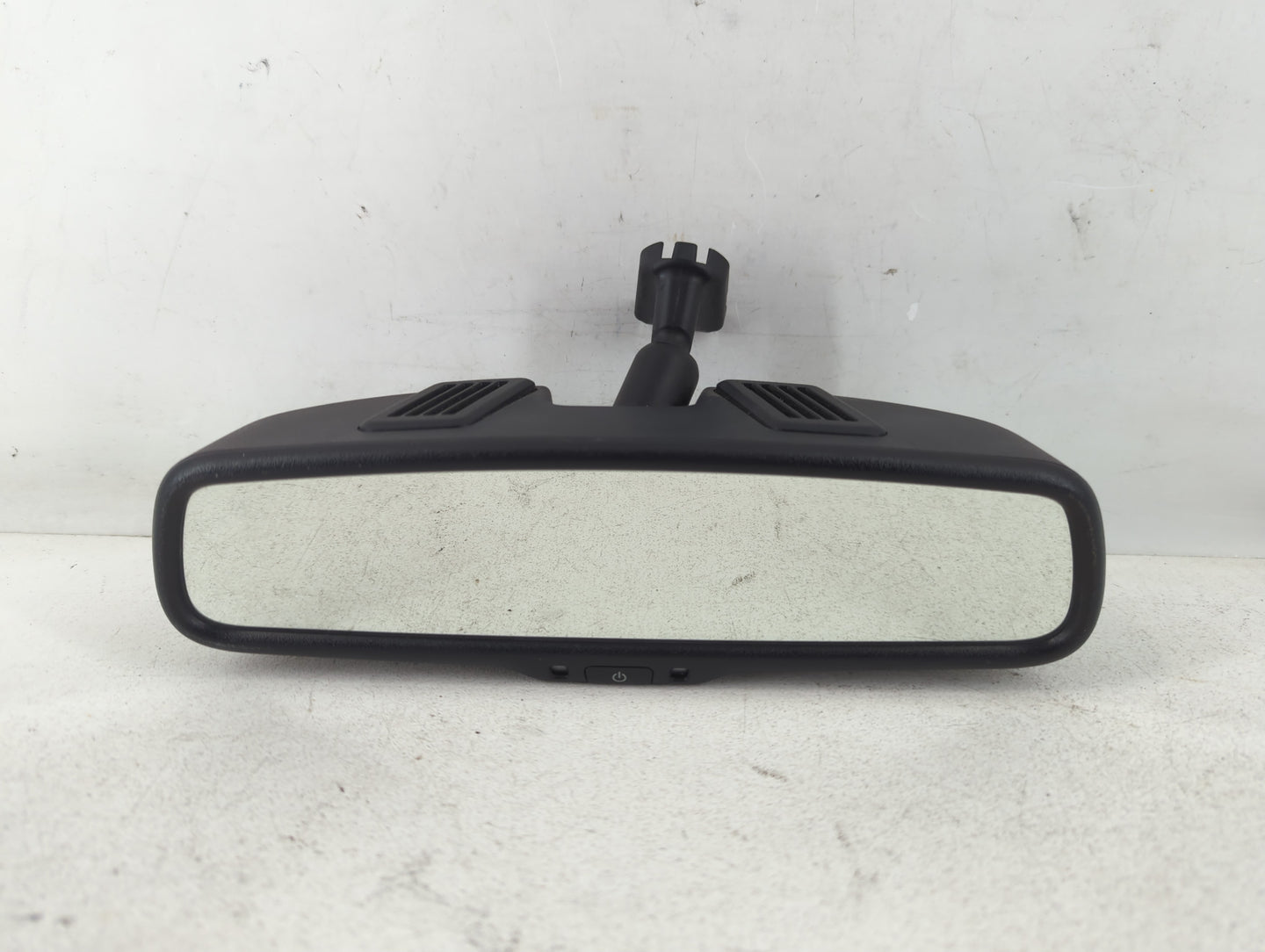 2005-2010 Chrysler 300 Interior Rear View Mirror Replacement OEM P/N:E11026130 Fits OEM Used Auto Parts - Oemusedautoparts1.
