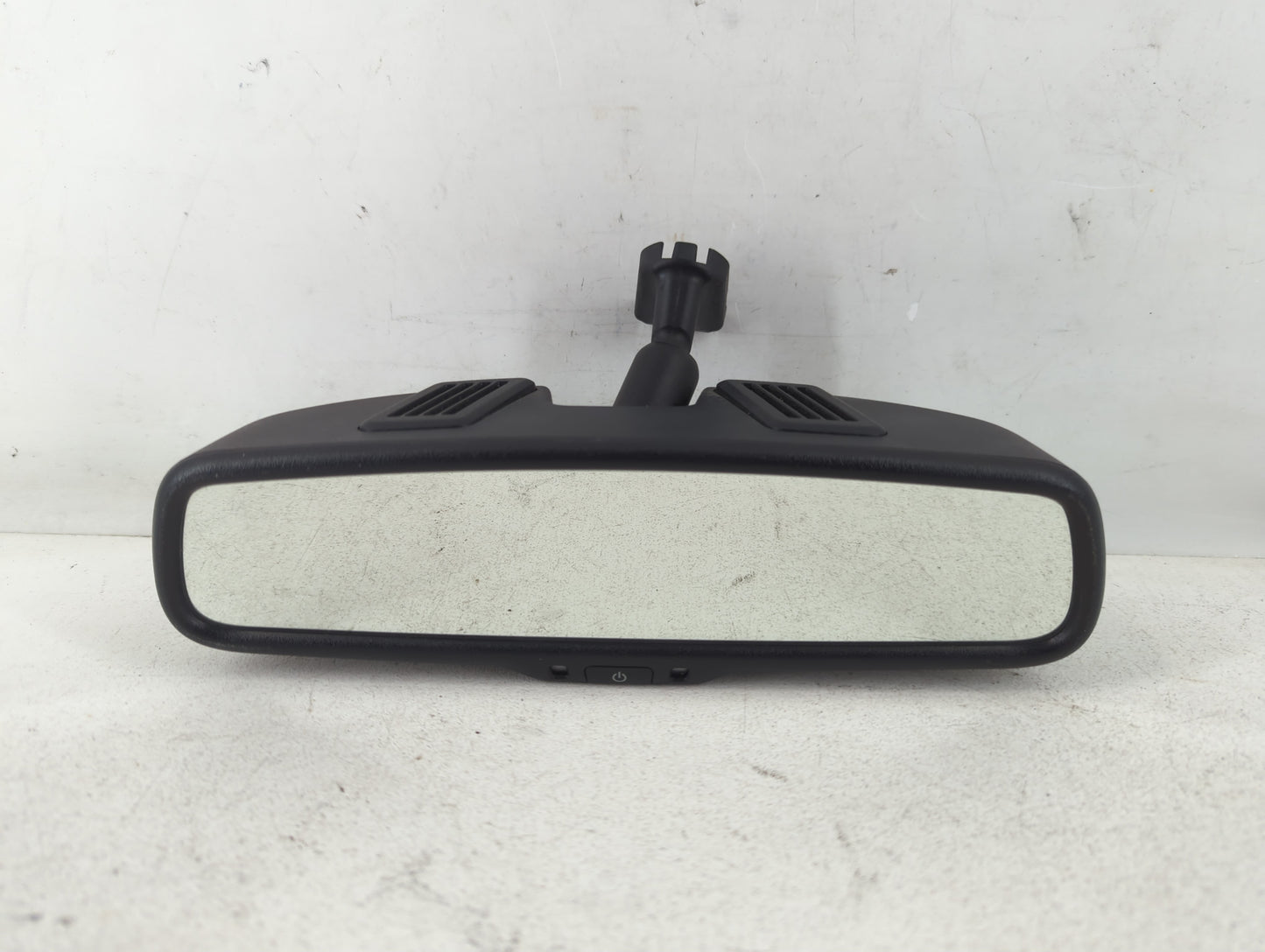 2005-2010 Chrysler 300 Interior Rear View Mirror Replacement OEM P/N:E11026130 Fits OEM Used Auto Parts - Oemusedautoparts1.