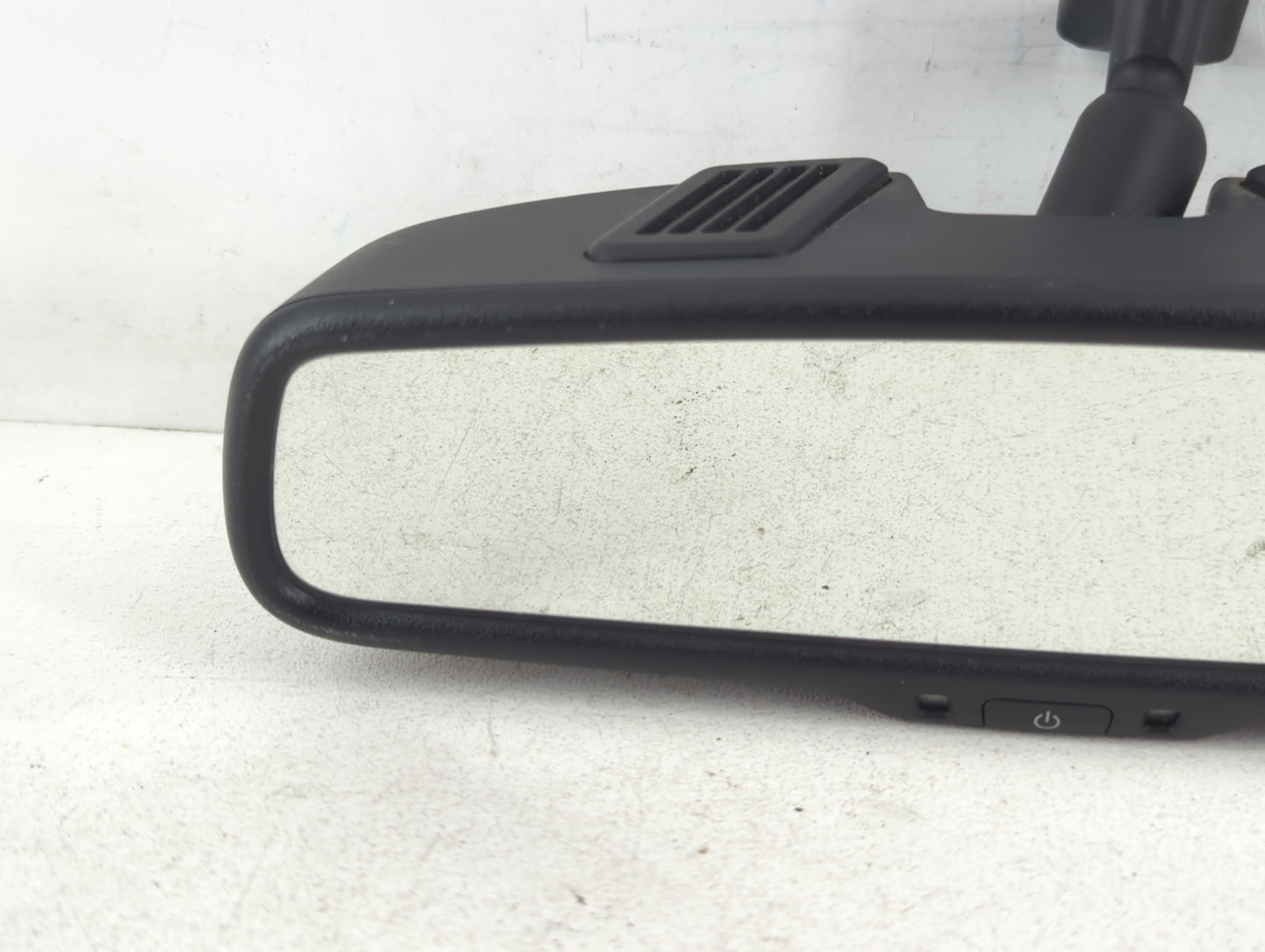 2005-2010 Chrysler 300 Interior Rear View Mirror Replacement OEM P/N:E11026130 Fits OEM Used Auto Parts - Oemusedautoparts1.