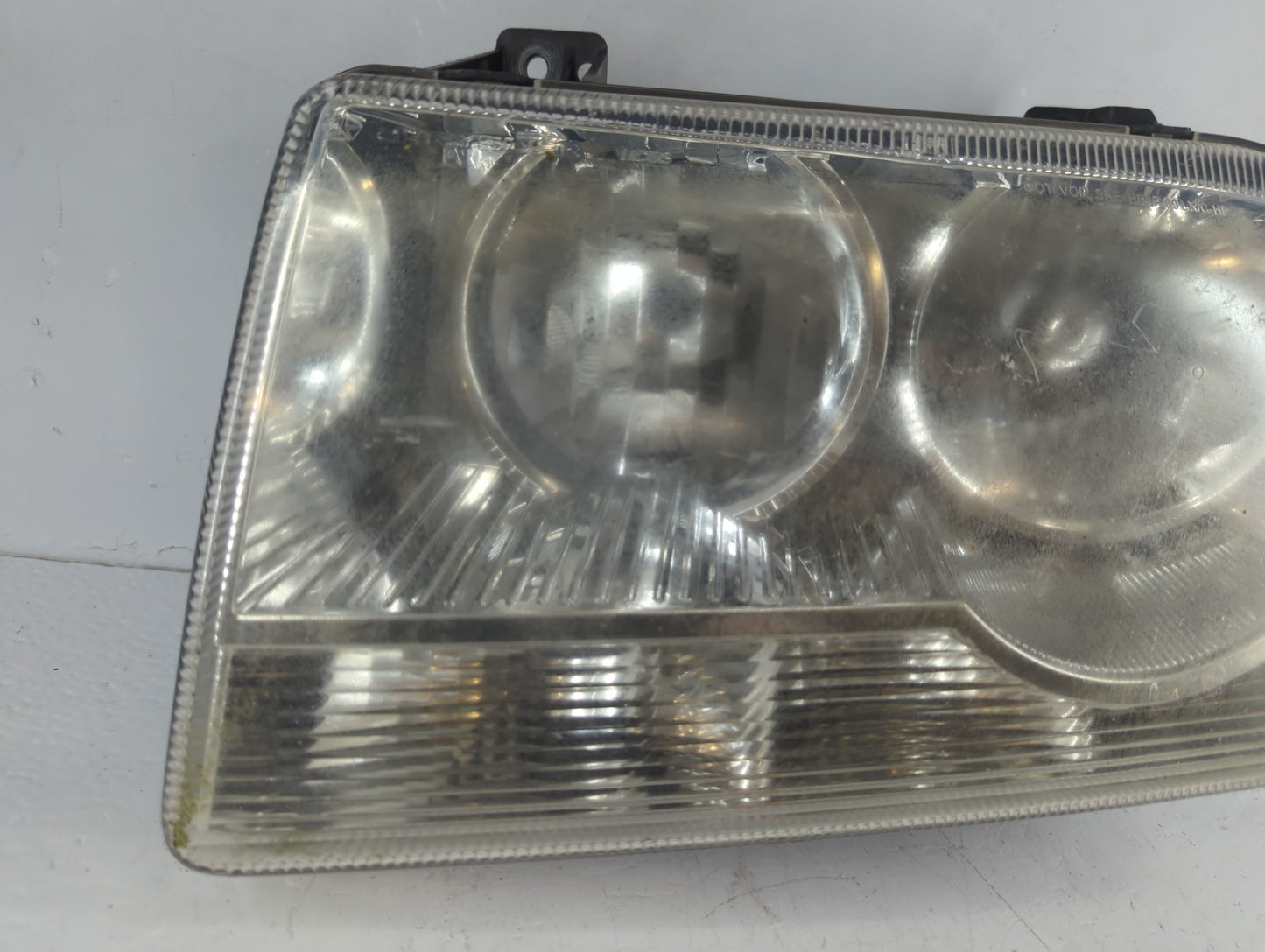 2008-2010 Chrysler 300 Driver Left Oem Head Light Headlight Lamp - Oemusedautoparts1.com