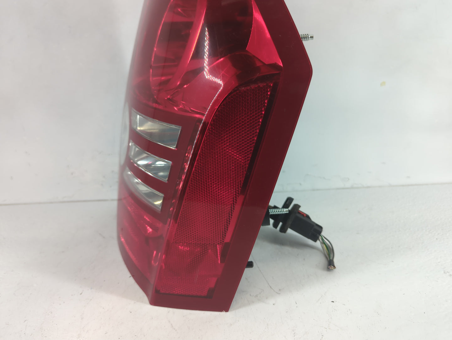 2008-2010 Chrysler 300 Tail Light Assembly Passenger Right OEM Fits Fits 2008 2009 2010 OEM Used Auto Parts - Oemusedautopar