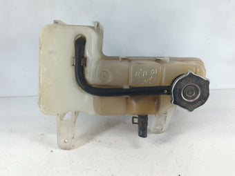 compare product 2006-2010 Chrysler 300 Radiator Coolant Overflow Expansion Tank Bottle