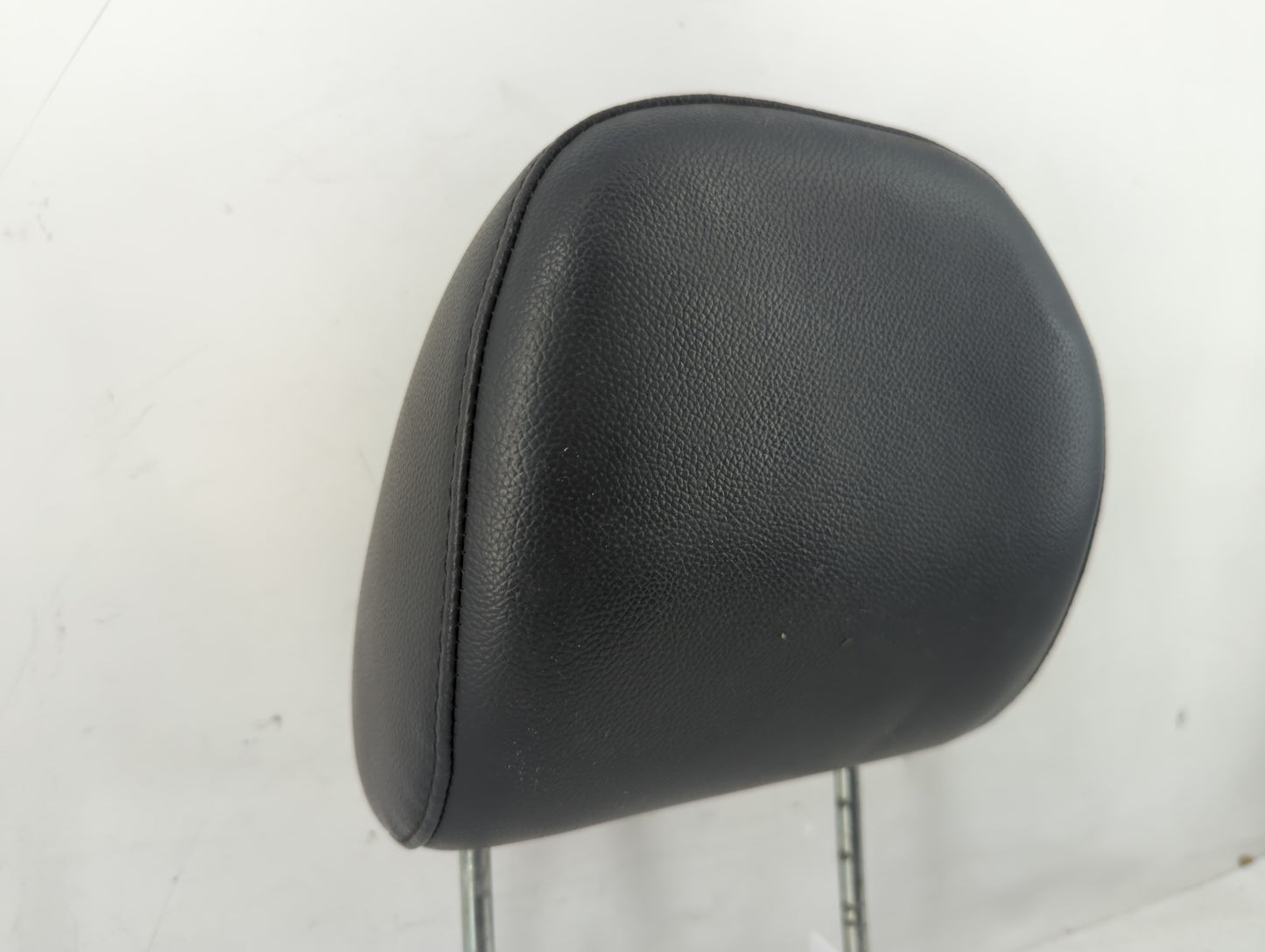 2008-2010 Chrysler 300 Headrest Head Rest Front Driver Passenger Seat Fits Fits 2008 2009 2010 OEM Used Auto Parts - Oemused