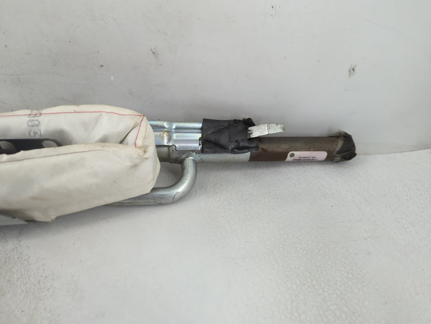 2010-2010 Chrysler 300 Passenger Curtain Air Bag Oem - Oemusedautoparts1.com