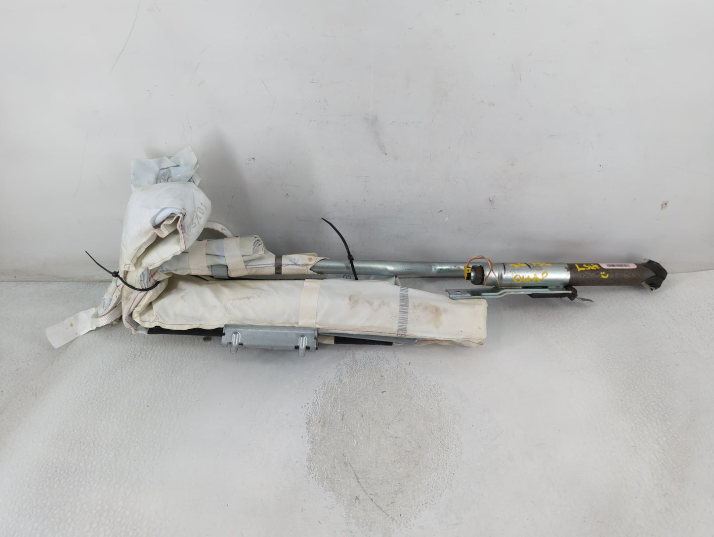 2010-2010 Chrysler 300 Passenger Curtain Air Bag Oem - Oemusedautoparts1.com