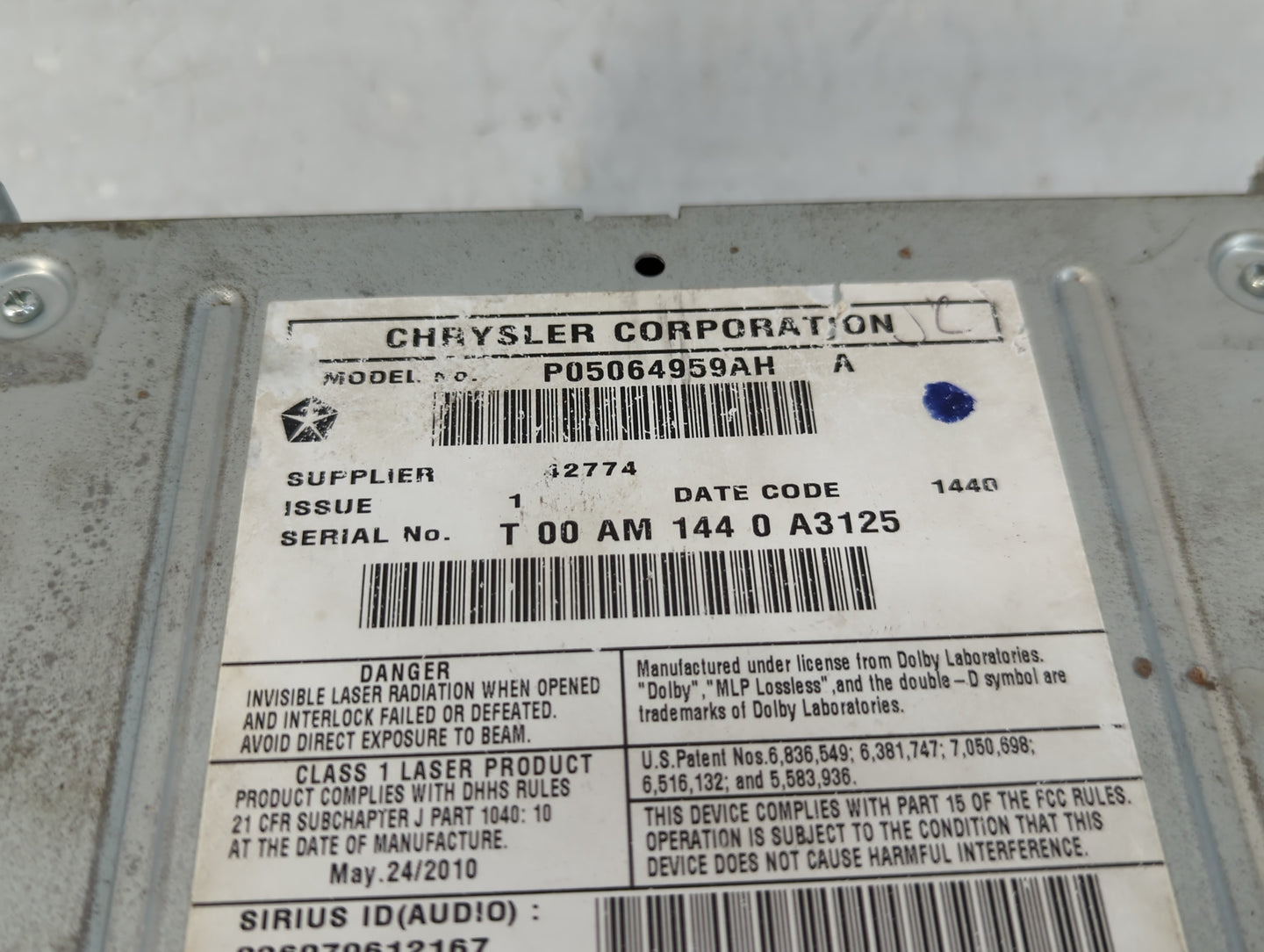 2010-2010 Chrysler 300 Radio Control Panel - Oemusedautoparts1.com