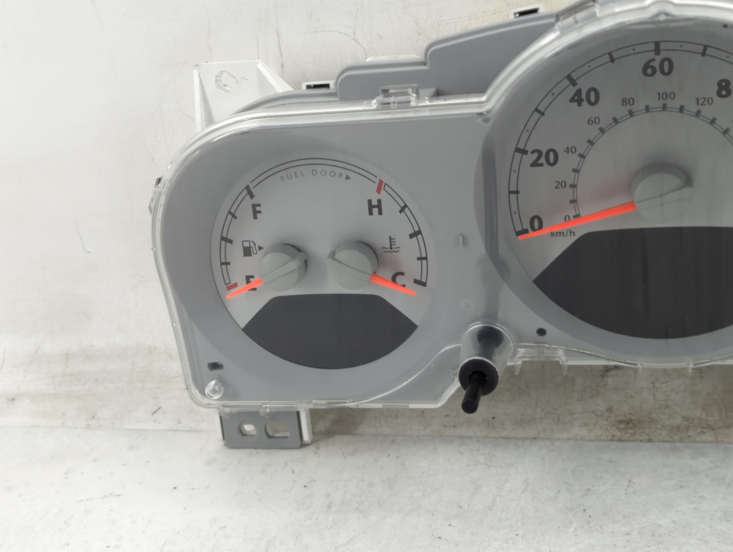 2009-2010 Chrysler Pt Cruiser Instrument Cluster Speedometer Gauges P/N:05172357AB Fits Fits 2009 2010 OEM Used Auto Parts -
