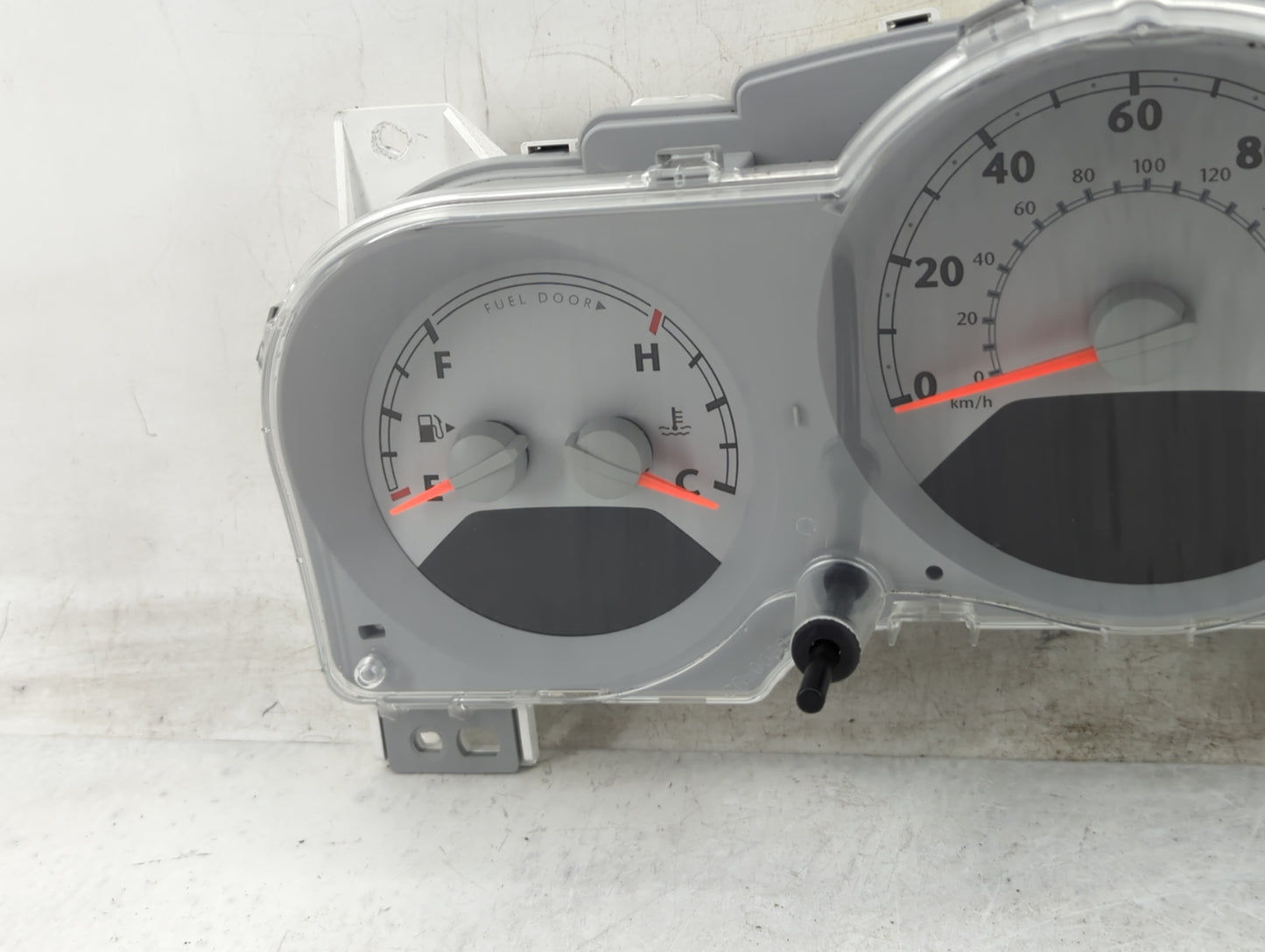 2009-2010 Chrysler Pt Cruiser Instrument Cluster Speedometer Gauges P/N:05172357AB Fits Fits 2009 2010 OEM Used Auto Parts -