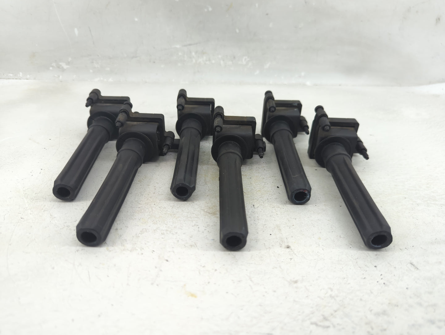 2004-2010 Chrysler Pt Cruiser Ignition Coil Igniter Pack - Oemusedautoparts1.com
