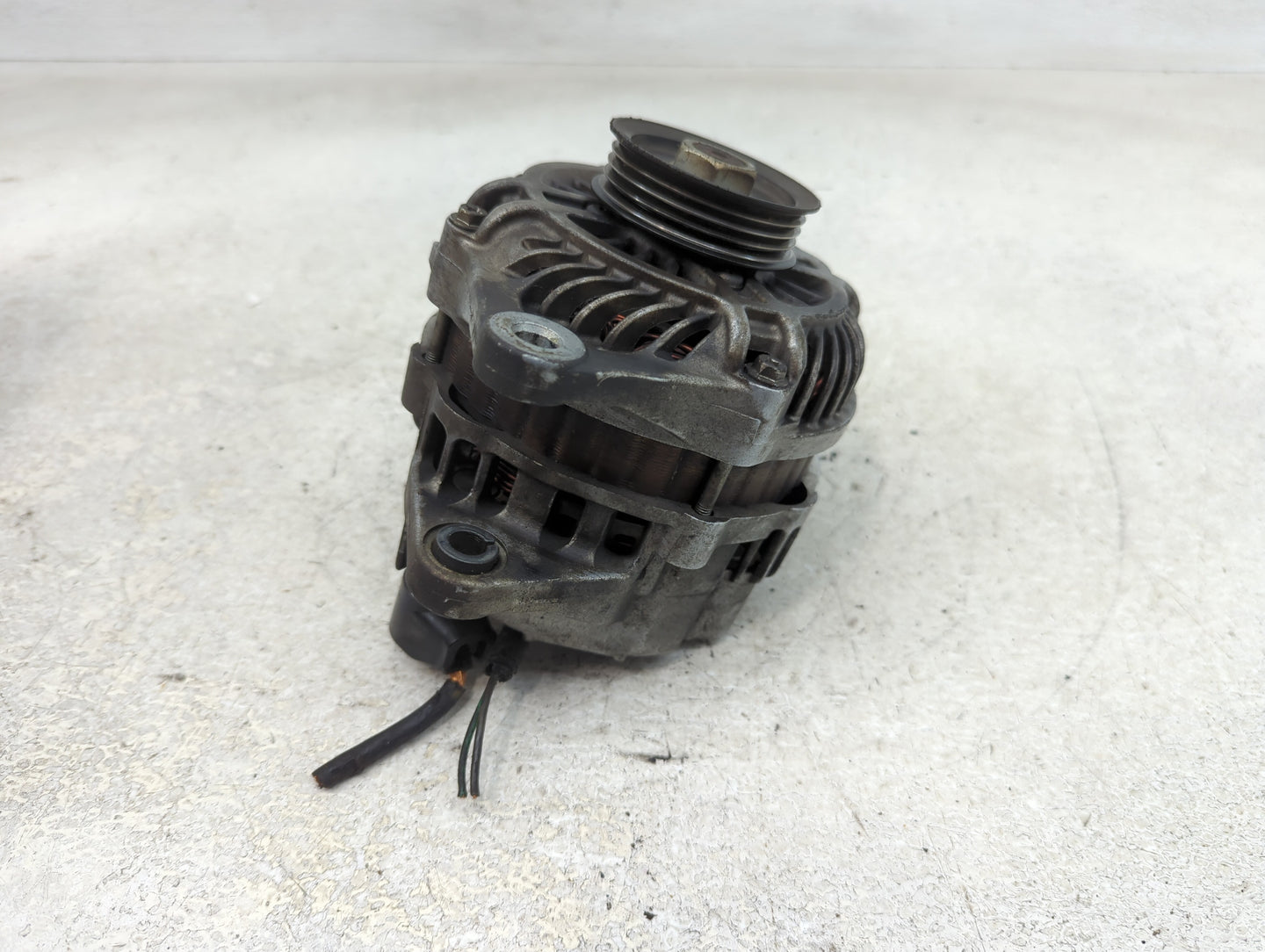 2006-2010 Chrysler Pt Cruiser Alternator Replacement Generator Charging Assembly Engine OEM P/N:5033343AA Fits OEM Used Auto