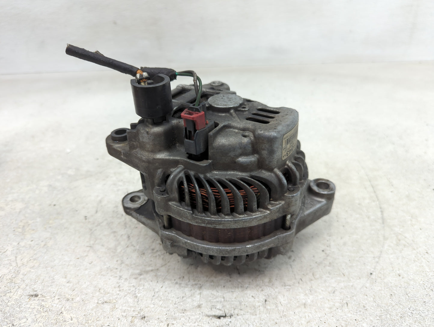 2006-2010 Chrysler Pt Cruiser Alternator Replacement Generator Charging Assembly Engine OEM P/N:5033343AA Fits OEM Used Auto