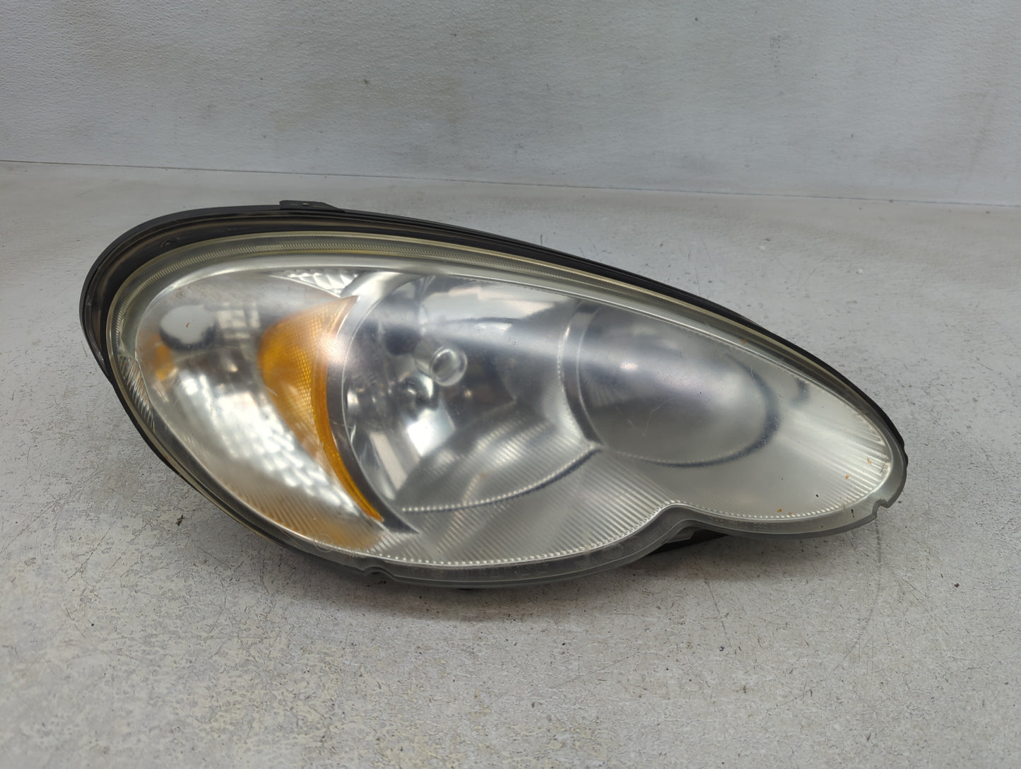 2006 Chrysler Pt Cruiser Passenger Right Oem Head Light Headlight Lamp - Oemusedautoparts1.com