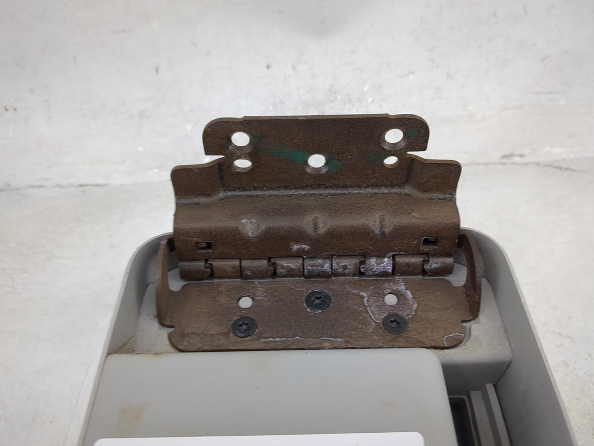 2010 Chrysler Pt Cruiser Center Console Armrest Cover Lid Fits OEM Used Auto Parts - Oemusedautoparts1.com