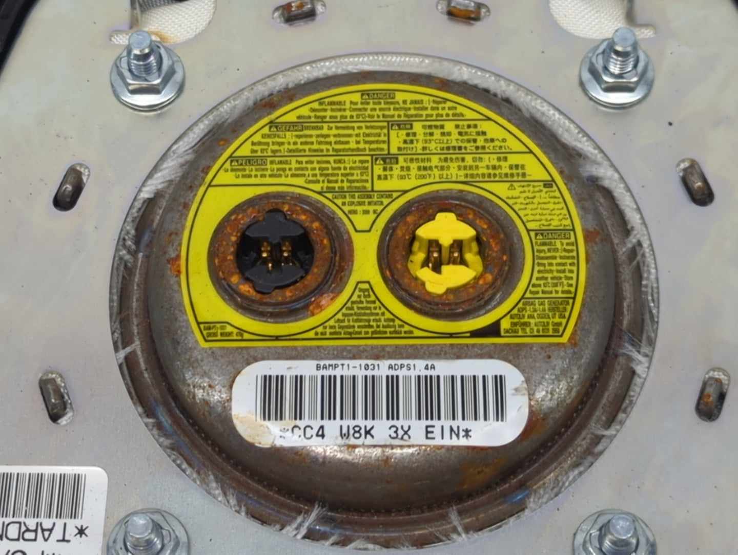 2010-2010 Chrysler Sebring Air Bag Driver Left Steering Wheel Mounted - Oemusedautoparts1.com