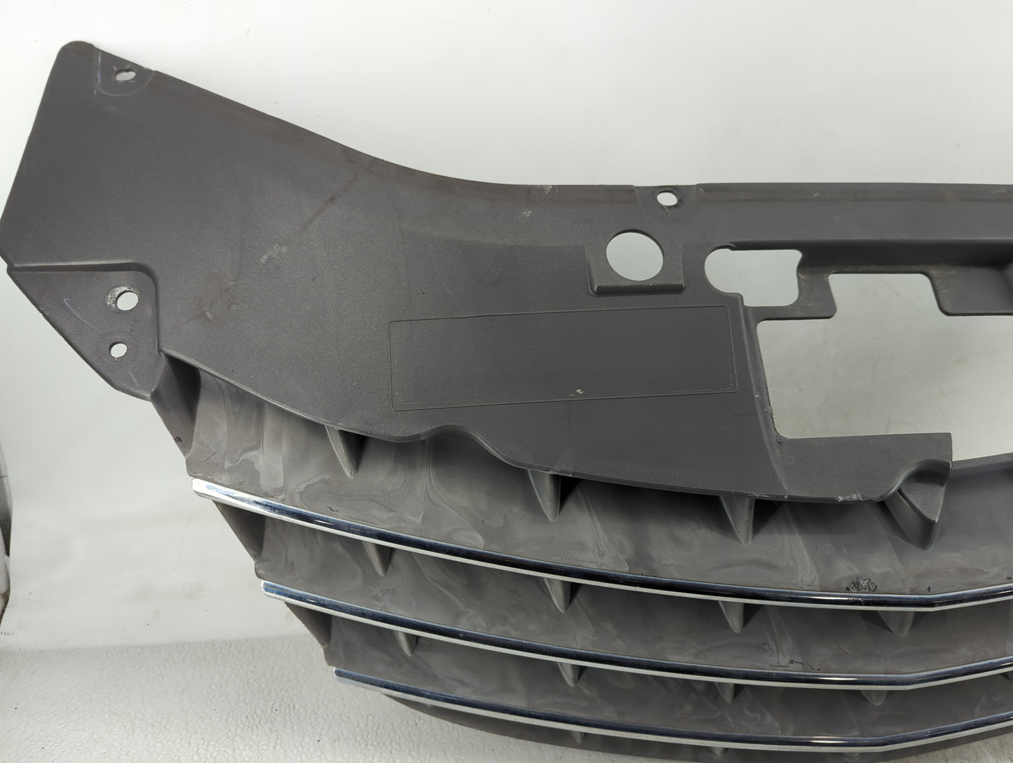 2007-2010 Chrysler Sebring Front Grille Bumper Not Included - Oemusedautoparts1.com