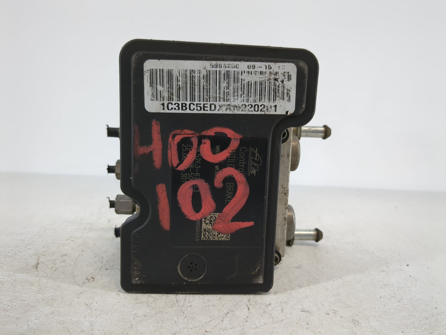2010 Chrysler Sebring ABS Pump Control Module Replacement P/N:P68050120AA 5264750 Fits OEM Used Auto Parts - Oemusedautopart