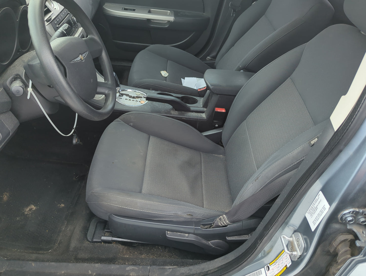 2007-2010 Chrysler Sebring Driver Front Seat Oem 1362602 - Oemusedautoparts1.com