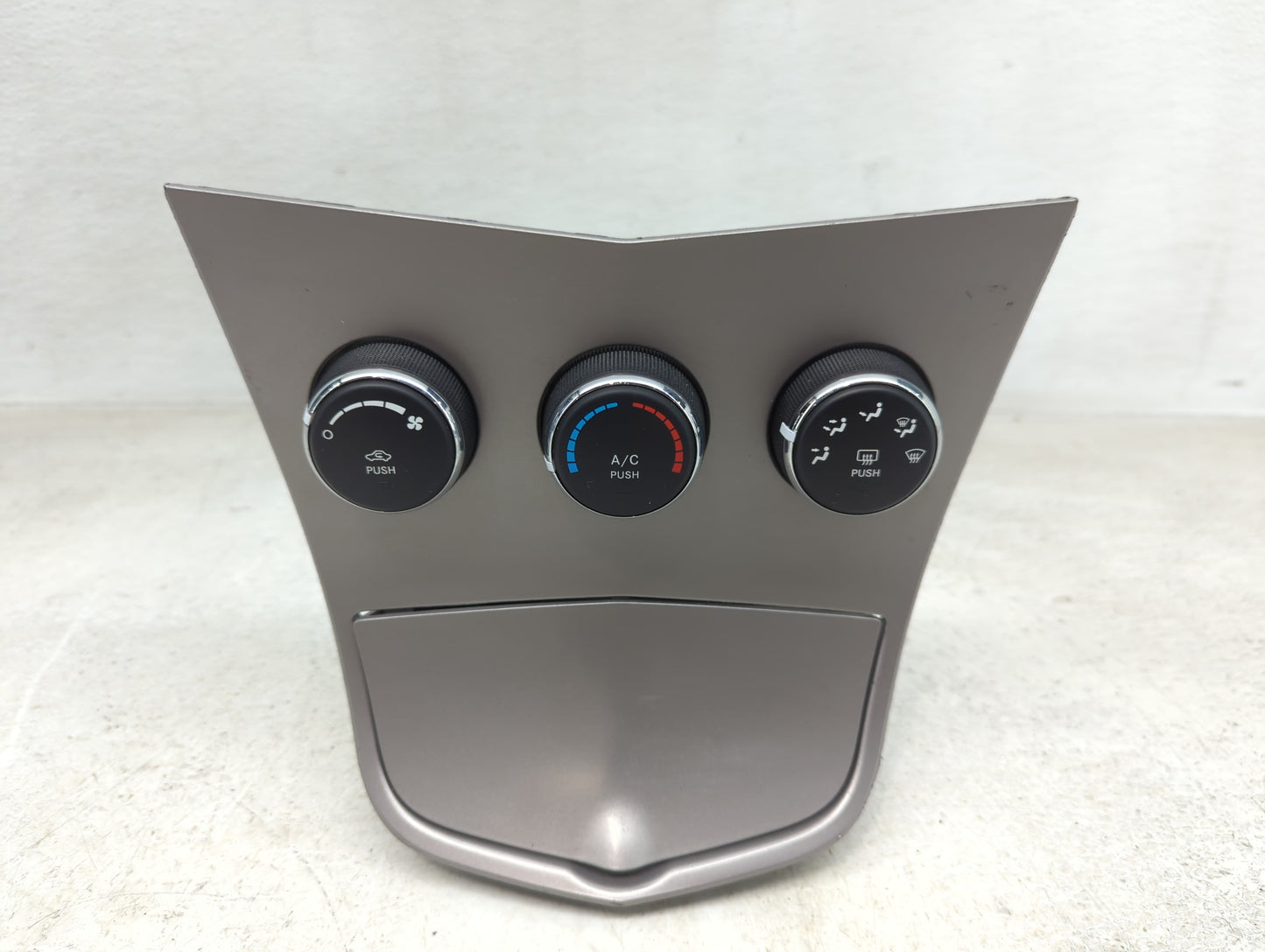 2010 Chrysler Sebring Climate Control Module Temperature AC/Heater Replacement P/N:P55111949AA Fits Fits 2011 2012 2013 2014