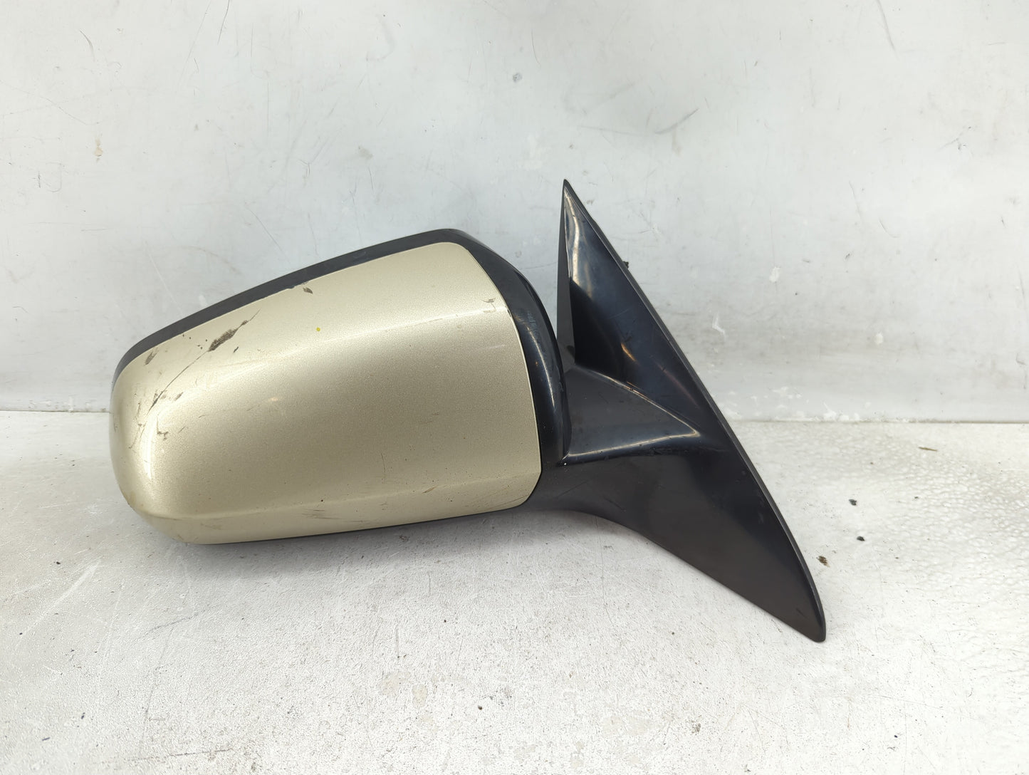 2007-2010 Chrysler Sebring Passenger Side View Mirror - Right Door Mirror OEM Used - Oemusedautoparts1.com