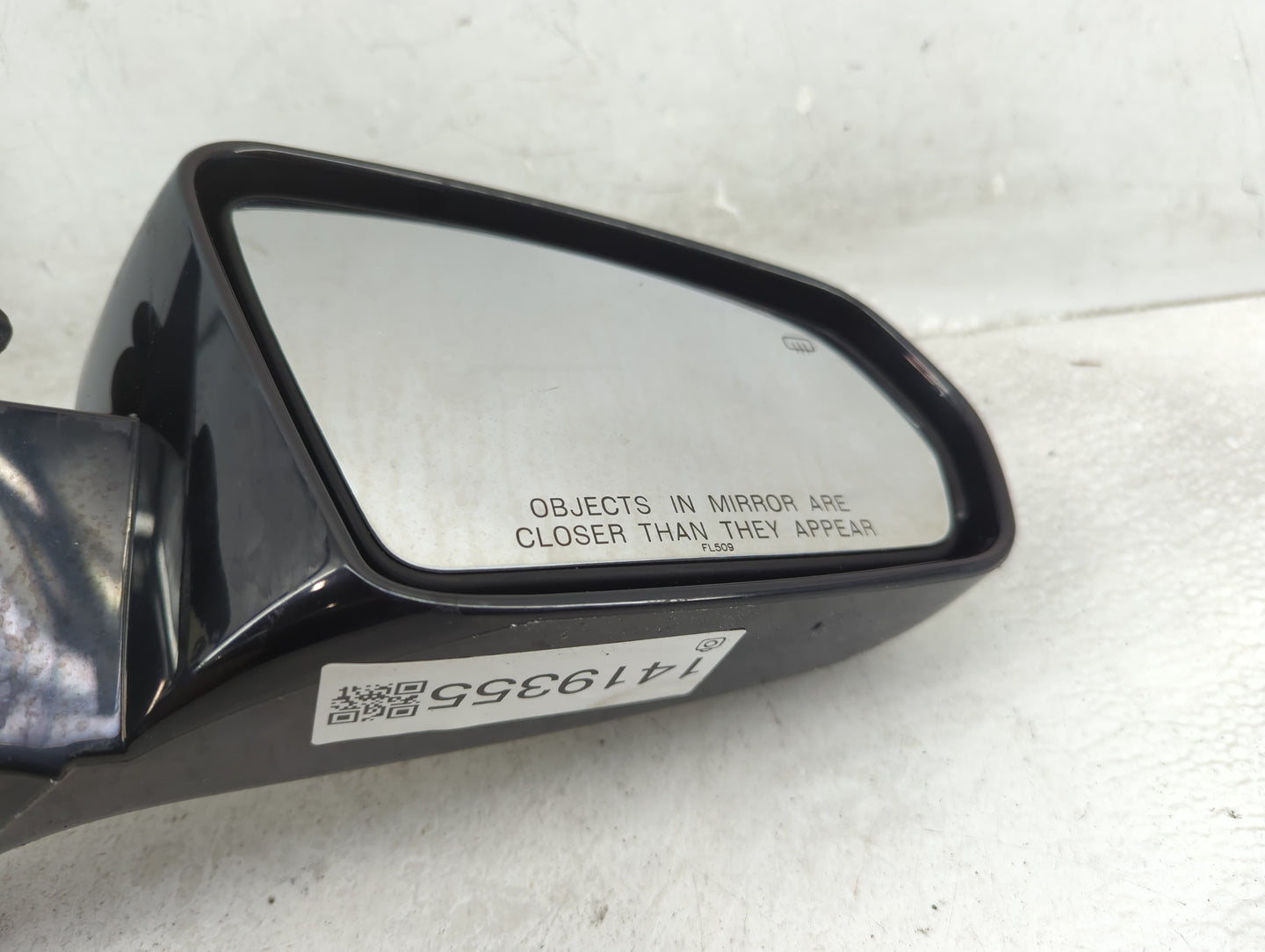 2007-2010 Chrysler Sebring Passenger Side View Mirror - Right Door Mirror OEM Used - Oemusedautoparts1.com