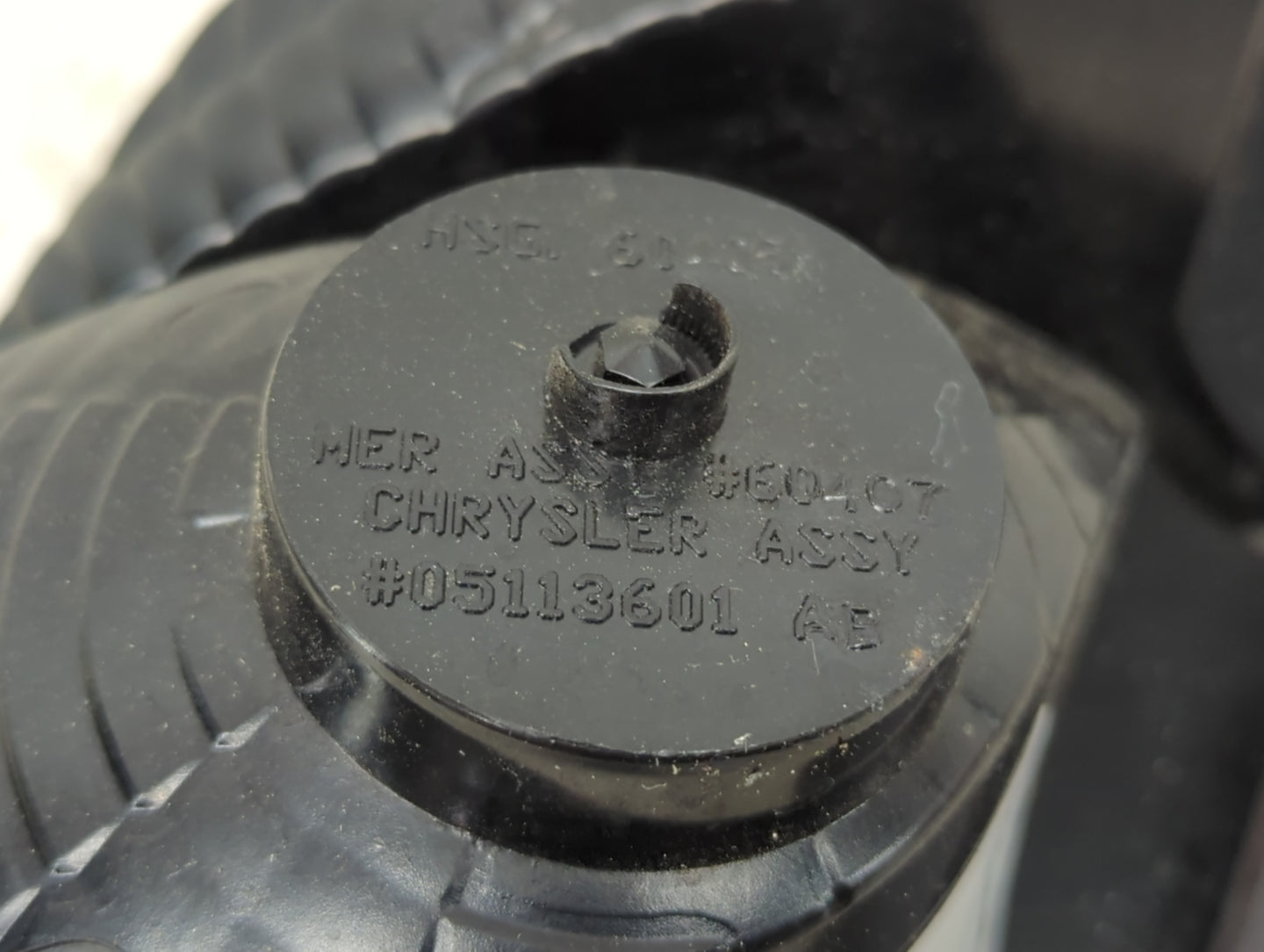 2007-2010 Chrysler Sebring Driver Left Oem Head Light Headlight Lamp - Oemusedautoparts1.com