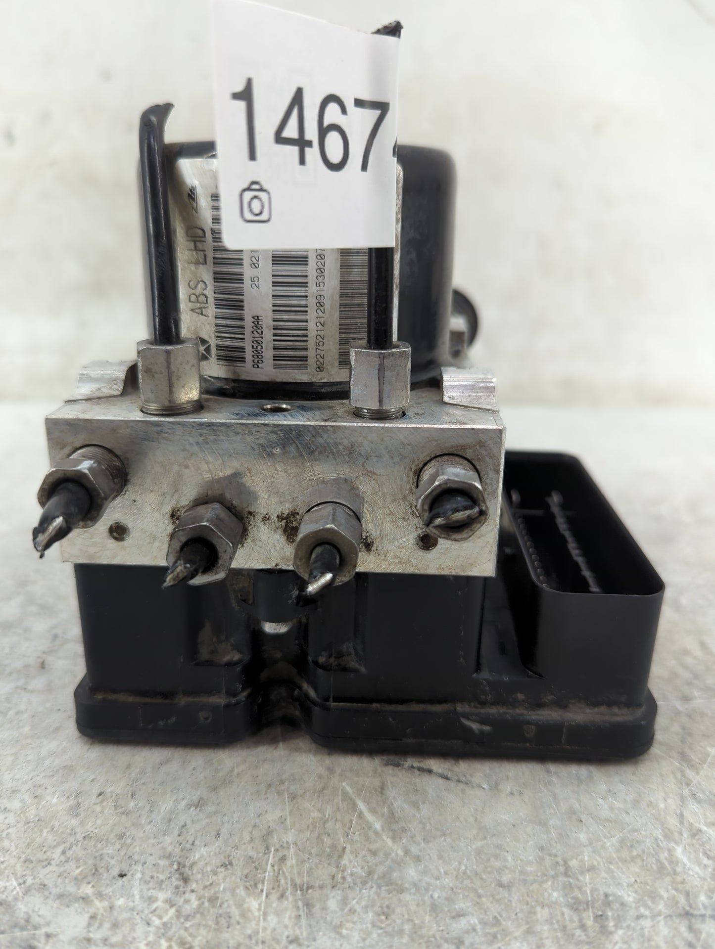 2010 Chrysler Sebring ABS Pump Control Module Replacement P/N:P68050120AA 25.0212-1209.4, 25.0928-5049.3, 25.0618-3011.3 Fit