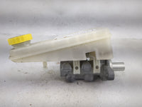 2007-2010 Chrysler Sebring Brake Master Cylinder 1490571 - Oemusedautoparts1.com