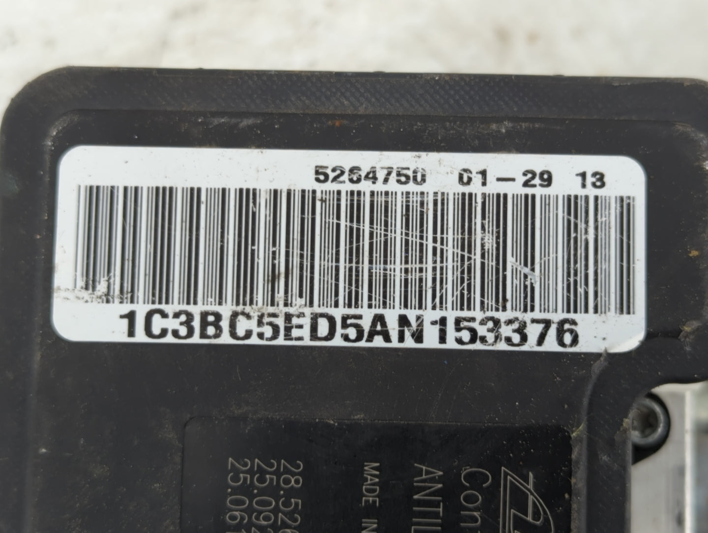 2010 Chrysler Sebring ABS Pump Control Module Replacement P/N:5264750 Fits OEM Used Auto Parts - Oemusedautoparts1.com