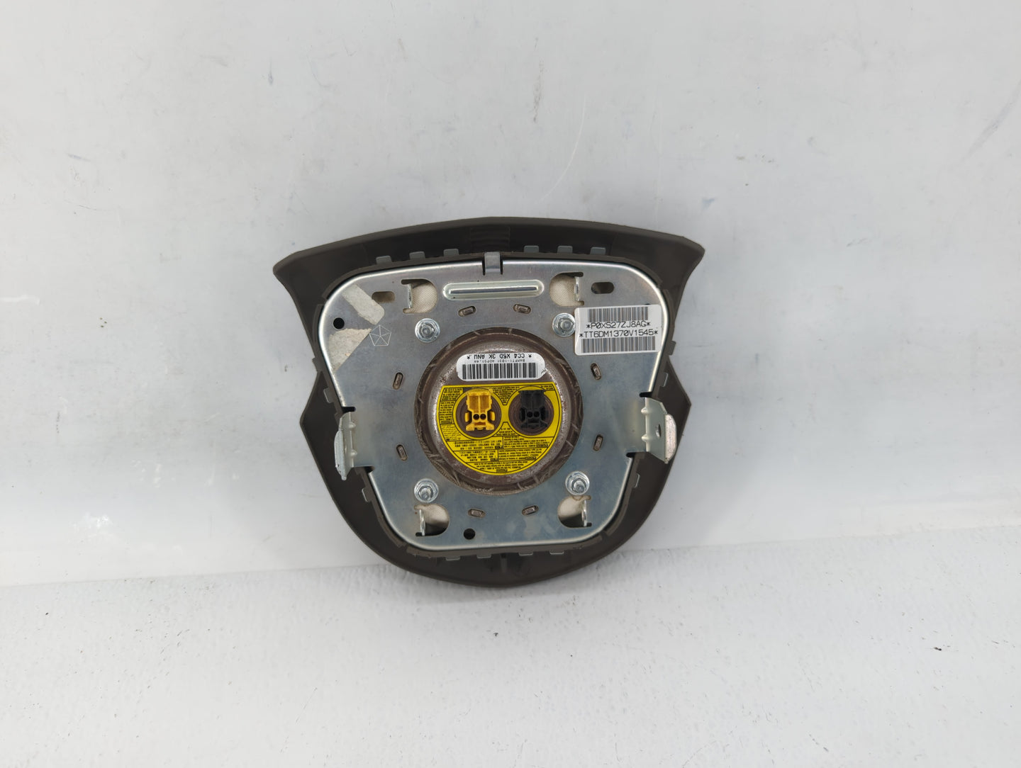 2010 Chrysler Sebring Air Bag Driver Left Steering Wheel Mounted Fits OEM Used Auto Parts - Oemusedautoparts1.com