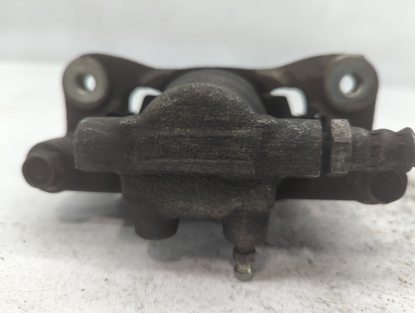 2007-2010 Chrysler Sebring Front Passenger Right Brake Caliper - Oemusedautoparts1.com