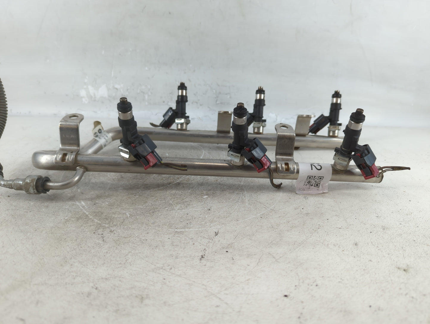 2010 Chrysler Sebring Fuel Injectors P/N:383353 1581AC Fits OEM Used Auto Parts - Oemusedautoparts1.com
