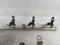 2010 Chrysler Sebring Fuel Injectors P/N:383353 1581AC Fits OEM Used Auto Parts - Oemusedautoparts1.com