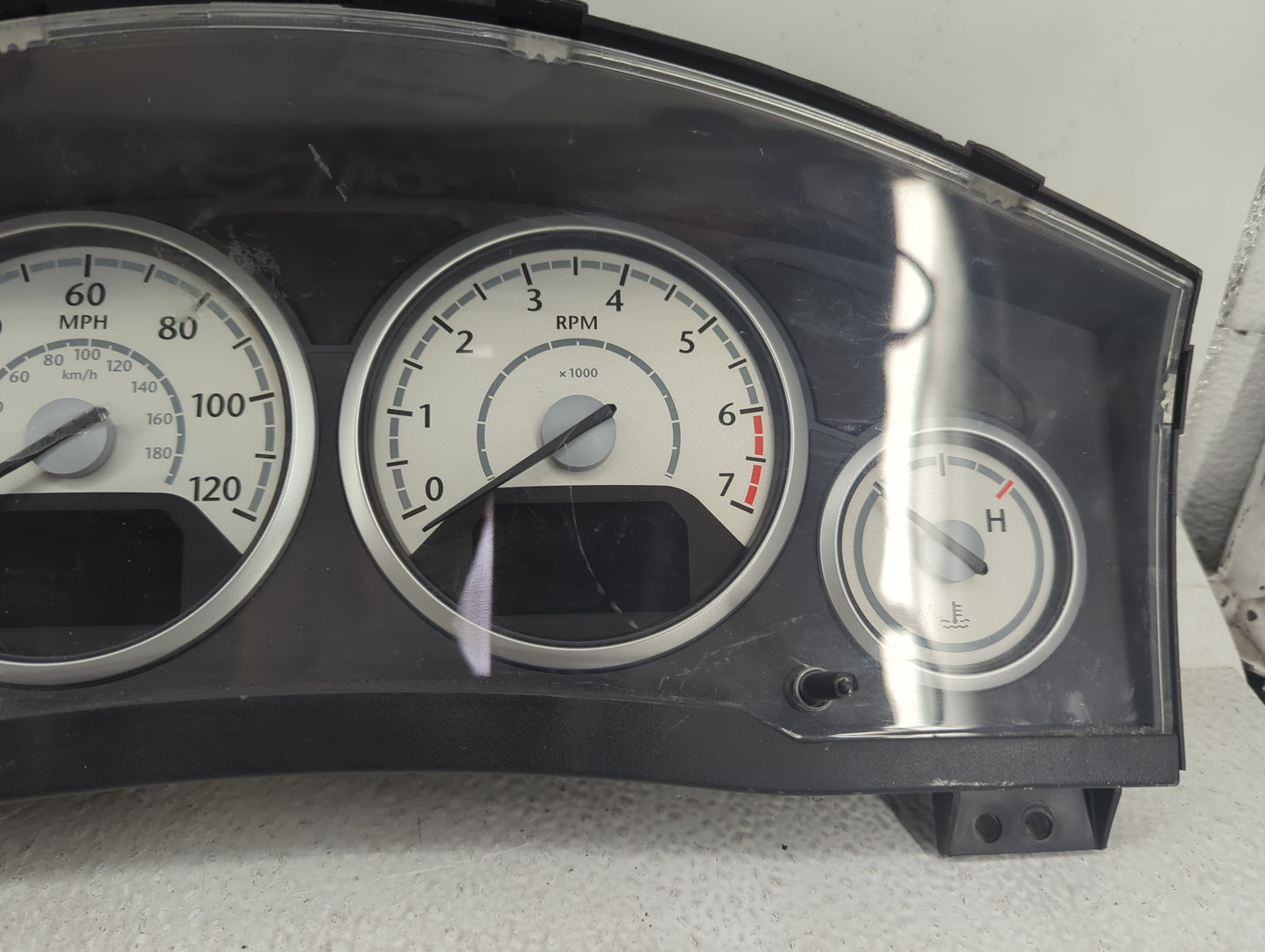 2010 Chrysler Town and Country Instrument Cluster Speedometer Gauges P/N:P05172805AG Miles: Fits OEM Used Auto Parts - Oemus