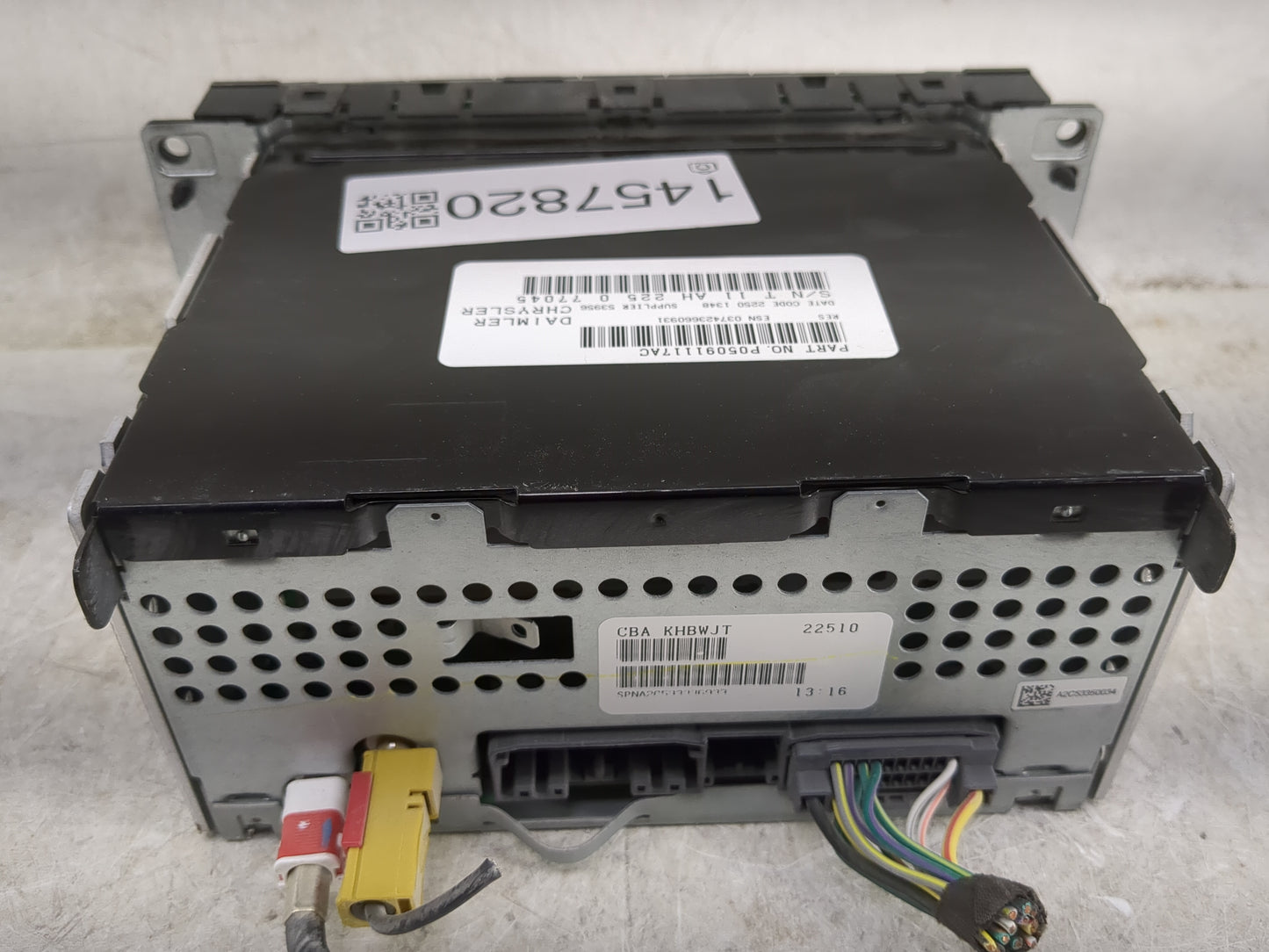2010 Chrysler Town and Country Radio AM FM Cd Player Receiver Replacement P/N:P05091117AC Fits Fits 2008 2009 2011 OEM Used 