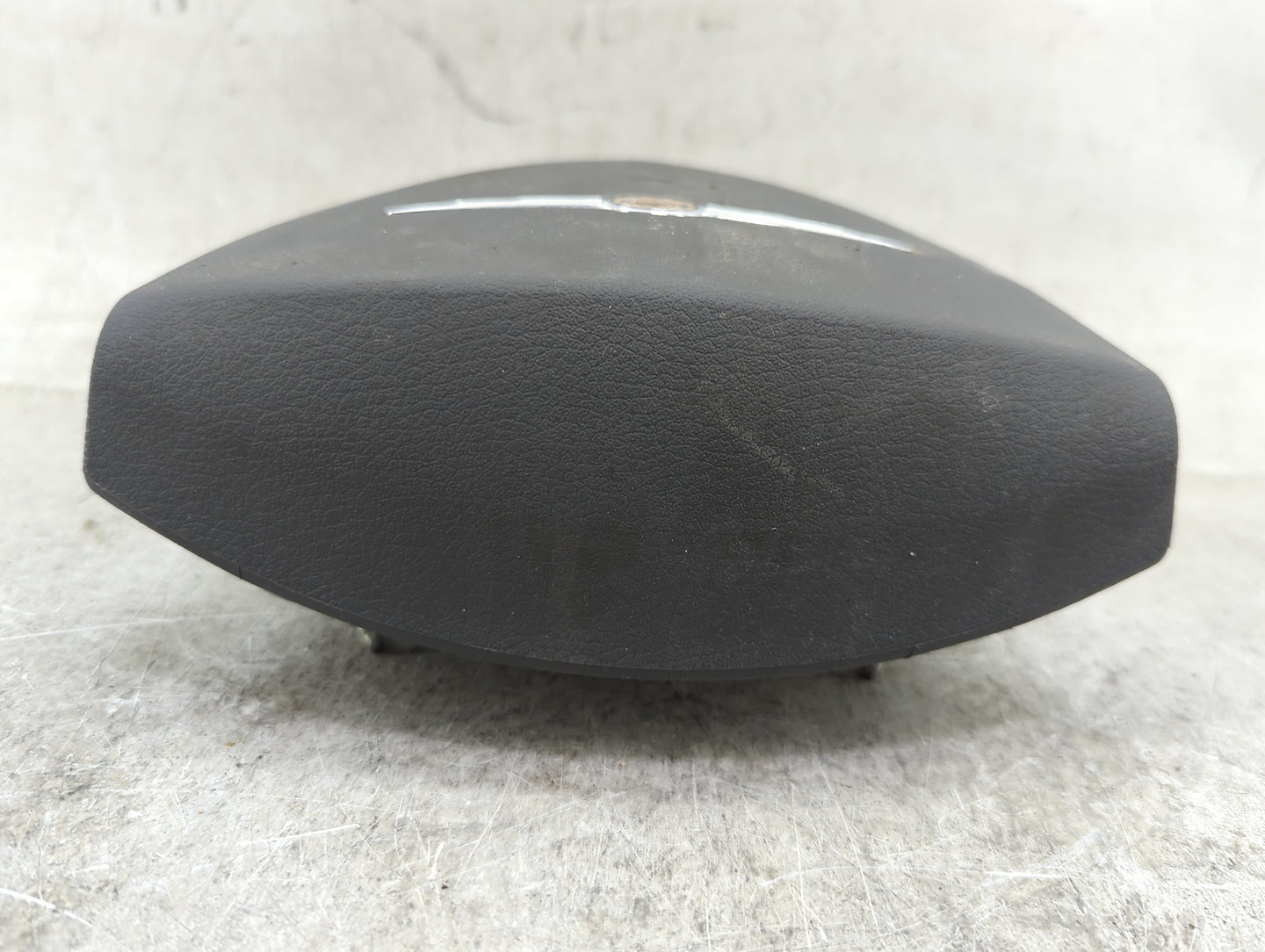 2010 Town And Country Air Bag Driver Left Steering Wheel Mounted - Oemusedautoparts1.com