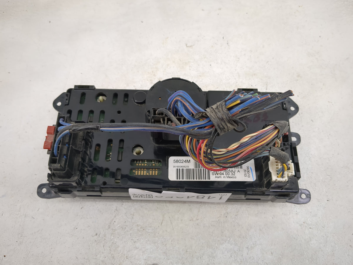 2010 Chrysler Town and Country Climate Control Module Temperature AC/Heater Replacement P/N:P55111805AJ 58024M Fits Fits 200